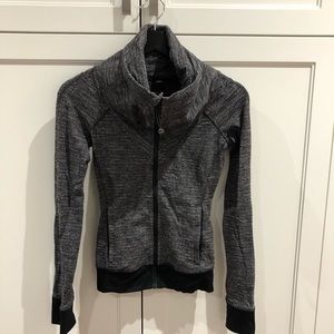 Lululemon Womens zip up sweater